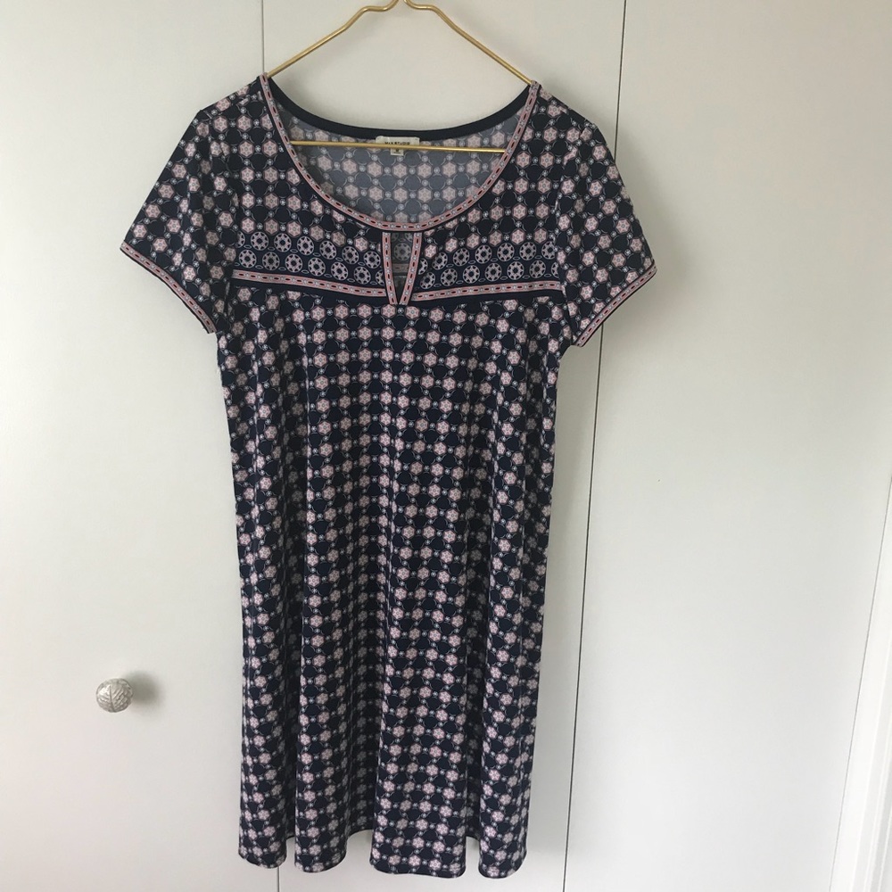 Max Studio swing dress size M